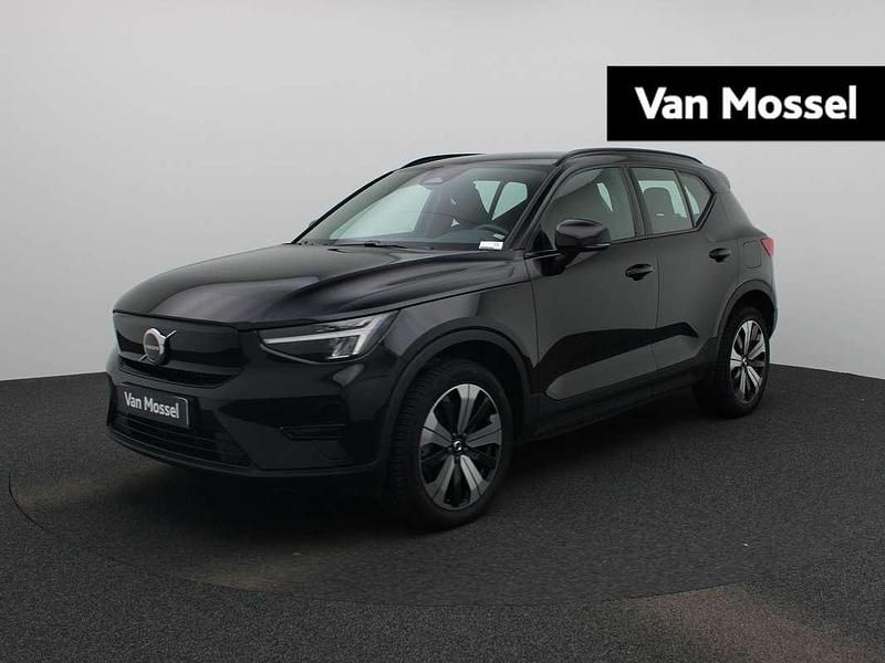 Zwart Occasion 2022 Volvo XC40 Core SUV | € 24.400 (Super prijs) - Afbeelding 1/4