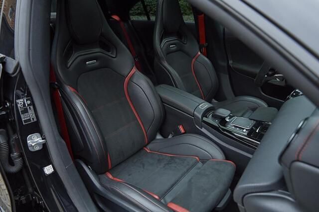 Occasion Mercedes CLA45 AMG AMG 421 PK (309 kW) 2023 Zwart Sedan