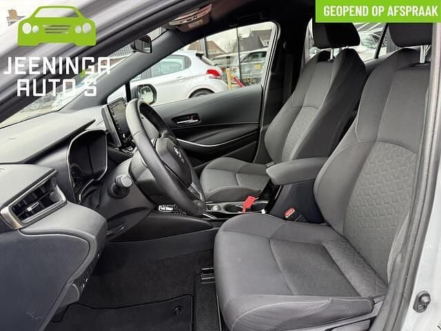 Occasion Toyota Corolla Active 98 PK (72 kW) 2020 Grijs Hatchback