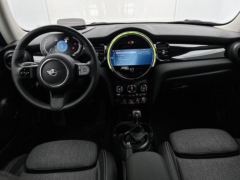 Occasion Mini John Cooper Works 136 PK (100 kW) 2023 Grijs Hatchback