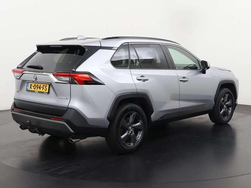 Occasion Toyota RAV4 Hybrid Style 218 PK (160 kW) 2019 Grijs SUV