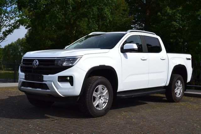Wit Gebruikt 2024 VW Amarok Life Pickup | € 36.450 - Afbeelding 1/4