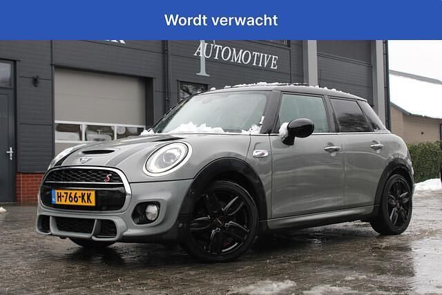 Grijs Occasion 2019 Mini Cooper S Hatchback | € 24.950 (Eerlijke prijs) - Afbeelding 1/4