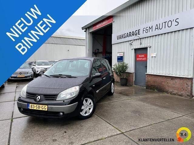 Zwart Gebruikt 2005 Renault Scénic II MPV | € 2.450 (Iets duurder) - Afbeelding 1/4