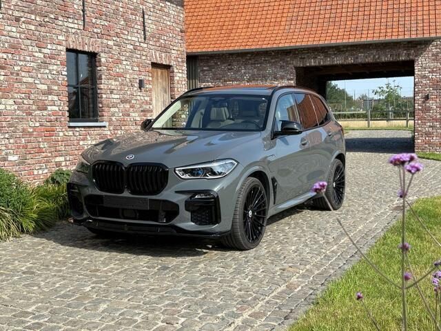 Grijs Gebruikt 2021 BMW X5 M Sport SUV | € 80.000 - Afbeelding 1/4