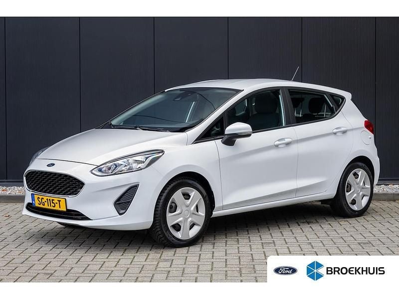 Wit Gebruikt 2018 Ford Fiesta Trend Hatchback | € 9.900 (Goede deal) - Afbeelding 1/4