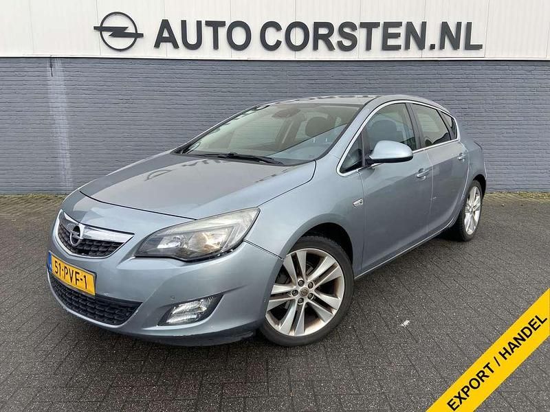 Grijs Gebruikt 2011 Opel Astra Sport Hatchback | € 1.640 (Goede deal) - Afbeelding 1/4