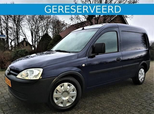 Blauw Gebruikt 2005 Opel Combo MPV | € 4.295 (Eerlijke prijs) - Afbeelding 1/4