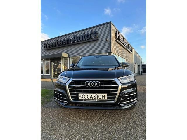 Zwart, metallic lak Gebruikt 2018 Audi Q5 Proline SUV | € 33.990 - Afbeelding 1/4