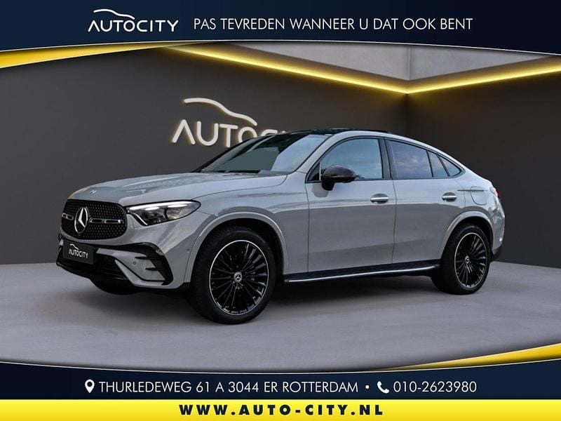 Grijs Occasion 2025 Mercedes GLC300e AMG line Coupé | € 84.950 (Duur) - Afbeelding 1/4