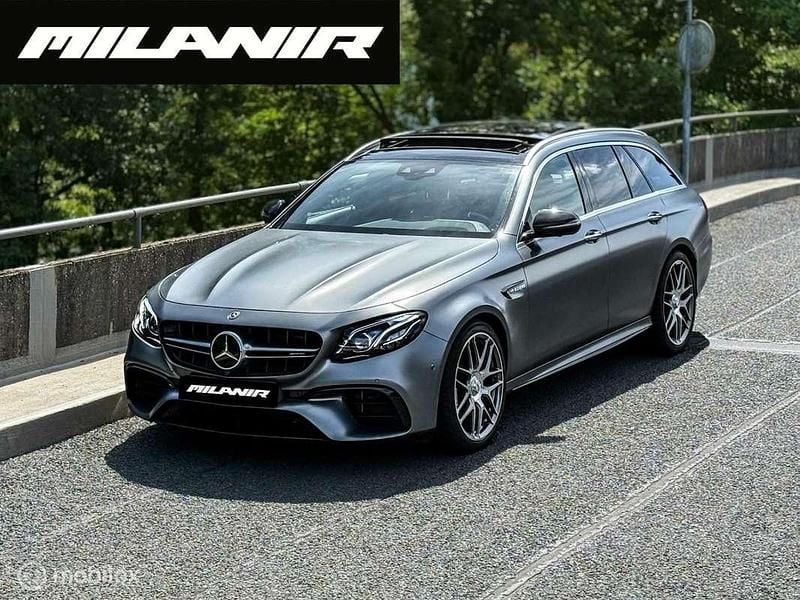 Grijs Gebruikt 2018 Mercedes E63 AMG AMG Stationwagen | € 72.945 (Iets duurder) - Afbeelding 1/4
