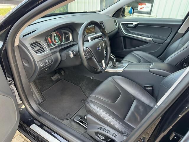 Occasion Volvo V60 Summum 215 PK (158 kW) 2013 Zwart (metallic) Stationwagen