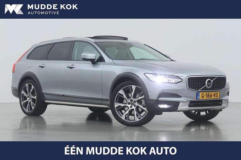 Grijs Occasion 2017 Volvo V90 CC Pro Stationwagen | € 29.400 (Eerlijke prijs) - Afbeelding 1/4