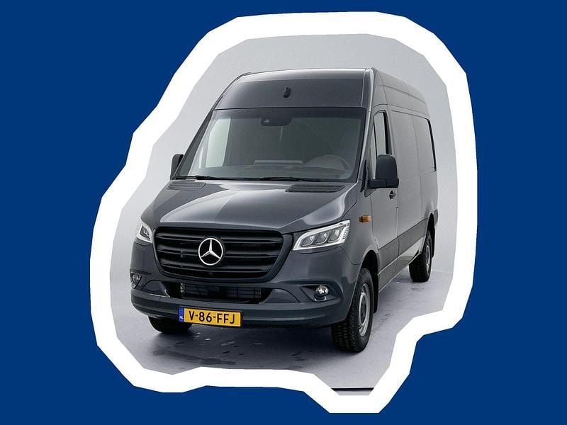 Grijs Gebruikt 2024 Mercedes Sprinter Van | € 53.445 (Eerlijke prijs) - Afbeelding 1/4
