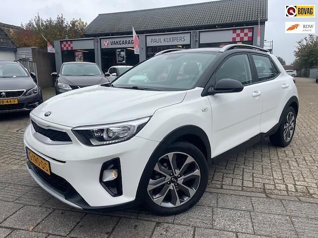 Wit Gebruikt 2019 Kia Stonic SUV | € 14.300 (Eerlijke prijs) - Afbeelding 1/4