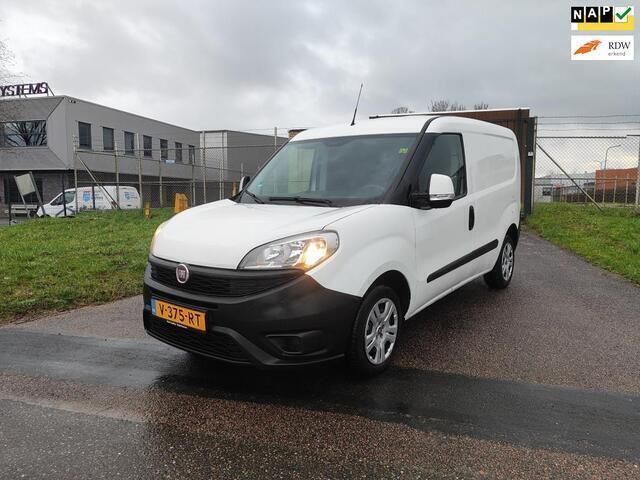 Wit Gebruikt 2015 Fiat Doblò MPV | € 3.199 - Afbeelding 1/4
