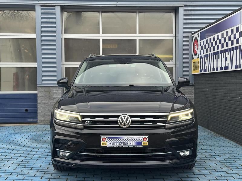 Occasion VW Tiguan R-line 150 PK (110 kW) 2017 Zwart SUV