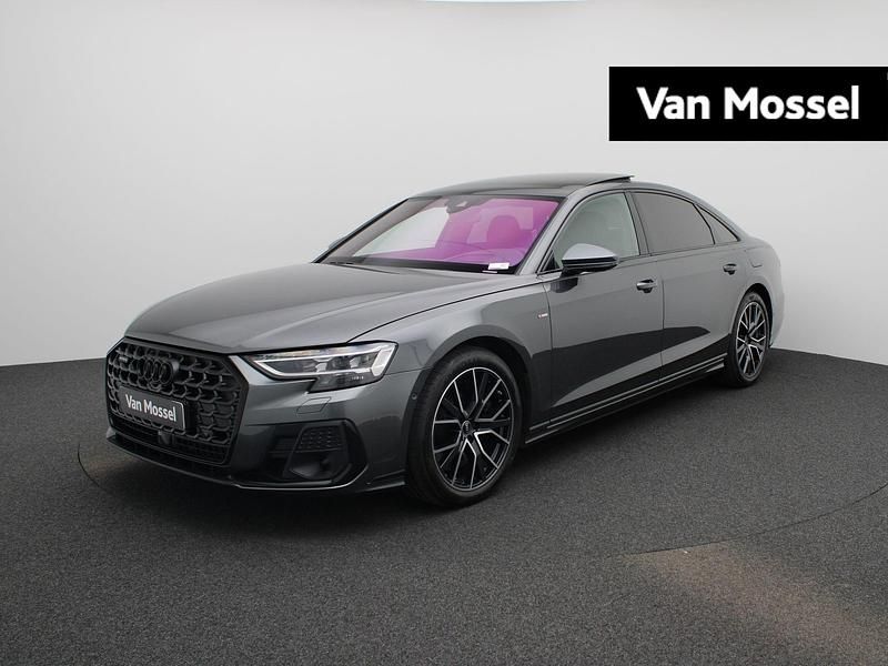 Grijs Gebruikt 2024 Audi A8 Premium Sedan | € 109.900 - Afbeelding 1/4