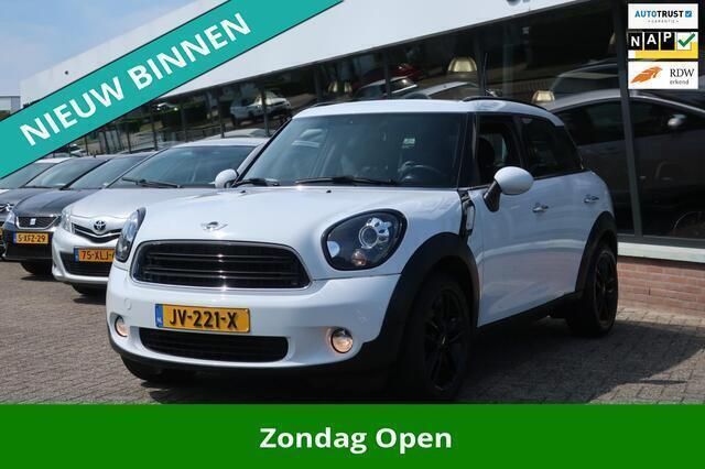 Wit Gebruikt 2016 Mini One Countryman SUV | € 12.450 (Eerlijke prijs) - Afbeelding 1/4