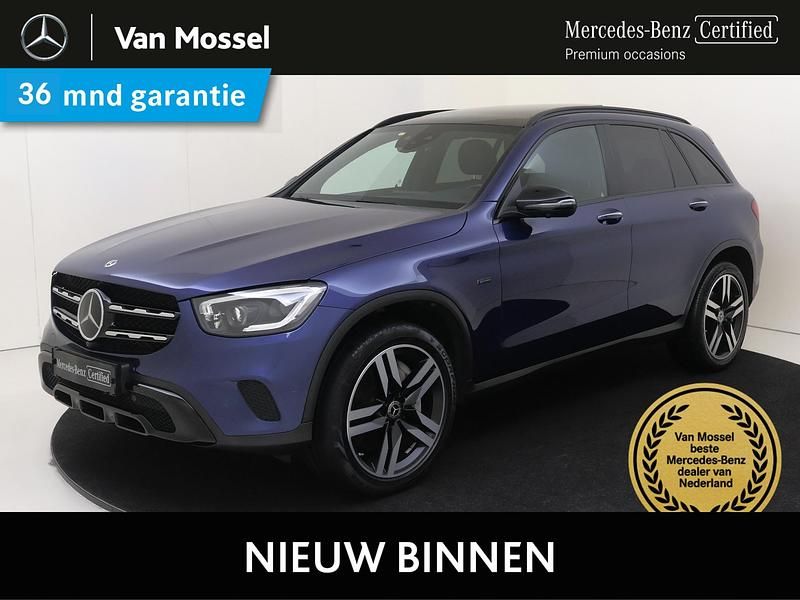 Occasion Mercedes GLC300 Premium Plus 320 PK (235 kW) 2020 Blauw SUV