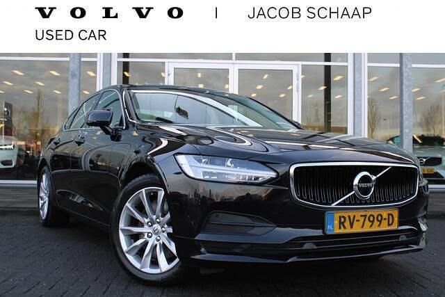 Zwart Occasion 2018 Volvo S90 Momentum Sedan | € 25.250 (Eerlijke prijs) - Afbeelding 1/4
