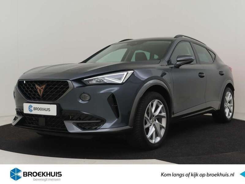 Grijs, metallic lak Gebruikt 2023 Cupra Formentor SUV | € 27.900 (Super prijs) - Afbeelding 1/4