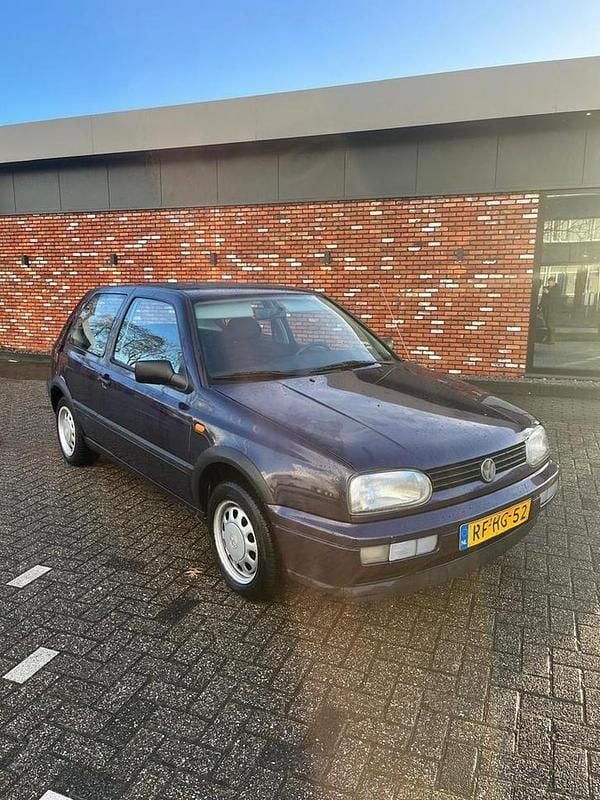 Gebruikt 1997 VW Golf III | € 2.500 (Goede deal) - Afbeelding 1/4