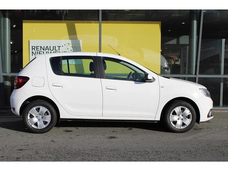 Occasion Dacia Sandero Comfort 101 PK (74 kW) 2020 Wit Hatchback