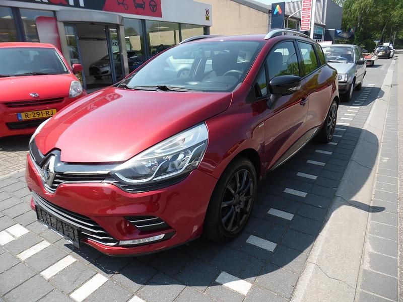 Overig Occasion 2016 Renault Clio GrandTour LIMITED Stationwagen | € 8.950 (Eerlijke prijs) - Afbeelding 1/4