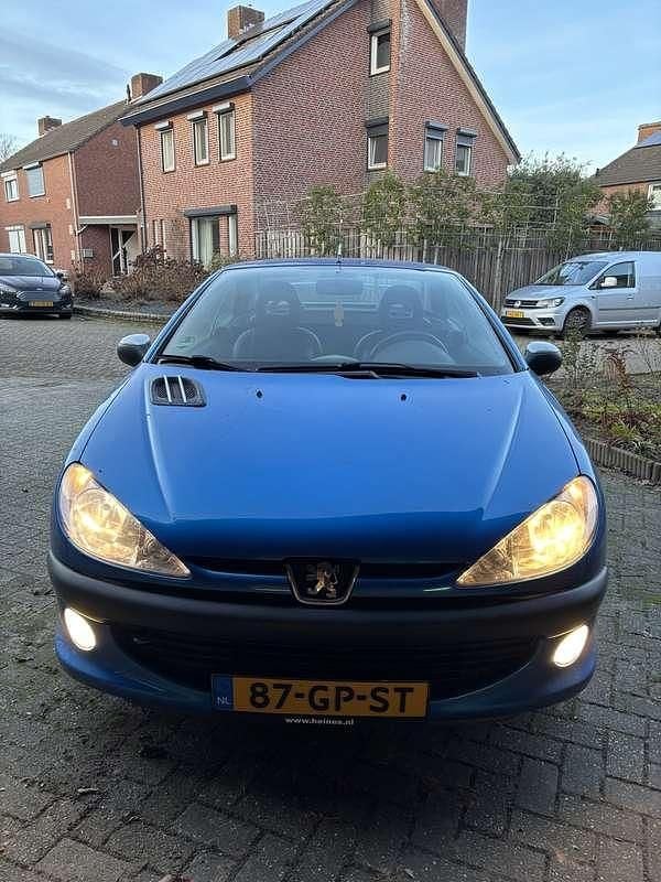 Occasion Peugeot 206 136 PK (100 kW) 2001 Blauw Cabriolet