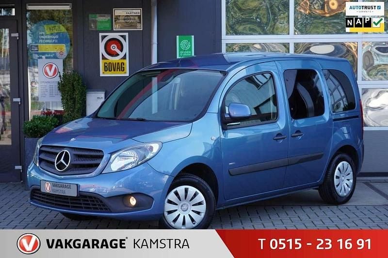 Blauw Gebruikt 2016 Mercedes Citan 112 MPV | € 11.750 (Eerlijke prijs) - Afbeelding 1/3