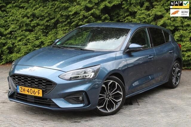 Blauw Gebruikt 2019 Ford Focus Business Edition Hatchback | € 16.950 (Duur) - Afbeelding 1/4