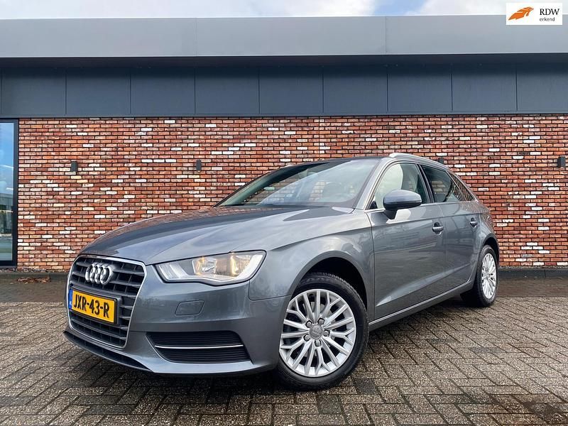 Occasion Audi A3 Ambition 105 PK (77 kW) 2013 Grijs Hatchback