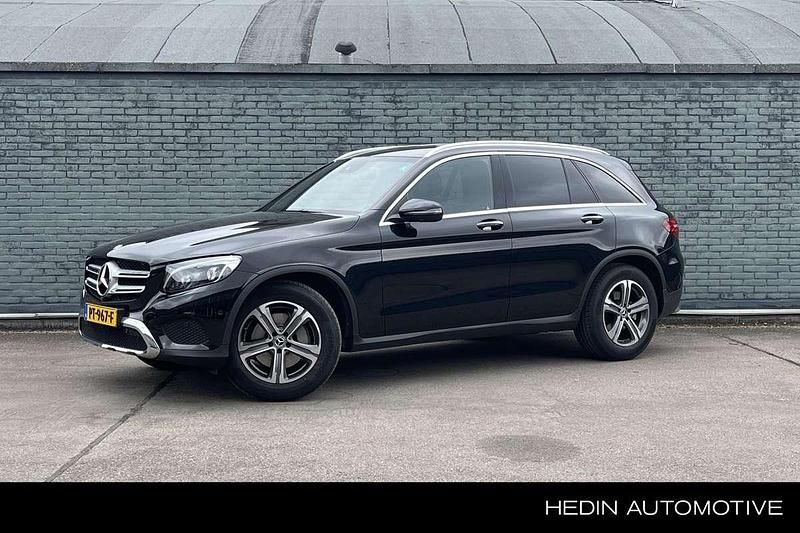 Zwart Gebruikt 2017 Mercedes GLC250 Exclusive SUV | € 27.900 (Eerlijke prijs) - Afbeelding 1/3