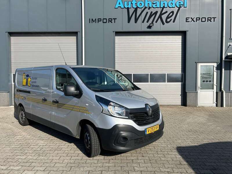 Zilver Gebruikt 2019 Renault Trafic Van | € 7.000 (Super prijs) - Afbeelding 1/4