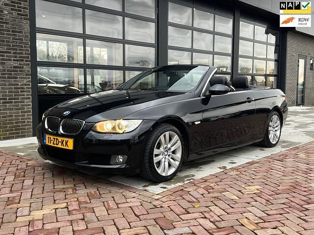 Zwart Gebruikt 2008 BMW 325 Cabriolet Executive Cabriolet | € 8.975 (Goede deal) - Afbeelding 1/4