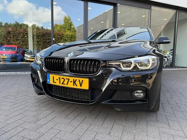 Occasion BMW 330e M Sport 252 PK (185 kW) 2018 Zwart Sedan
