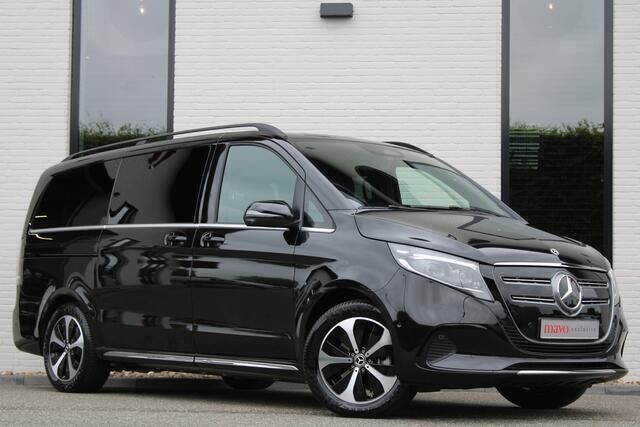 Zwart Gebruikt 2024 Mercedes EQV300 AMG Van | € 59.950 - Afbeelding 1/4