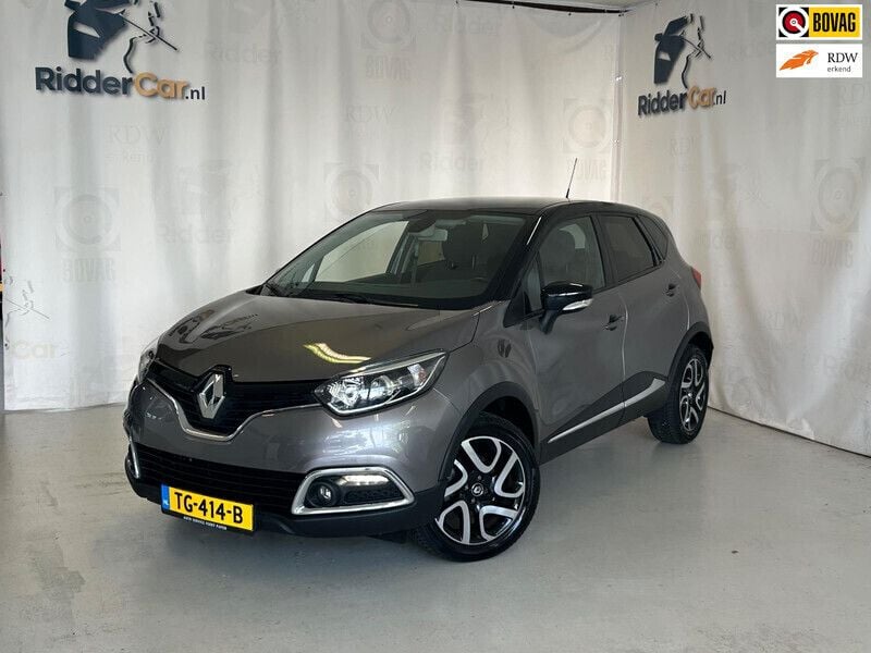 Grijs Gebruikt 2017 Renault Captur Dynamique SUV | € 11.799 (Eerlijke prijs) - Afbeelding 1/4