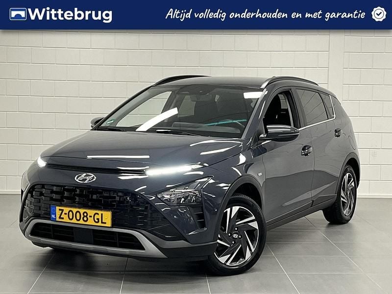 Grijs Gebruikt 2024 Hyundai Bayon Premium SUV | € 24.925 (Iets duurder) - Afbeelding 1/3