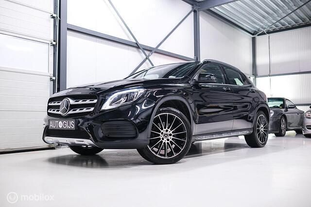 Occasion Mercedes GLA250 Premium Plus 211 PK (155 kW) 2017 Zwart (metallic) SUV