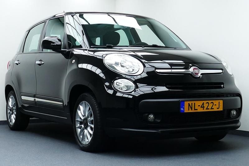 Occasion Fiat 500L Lounge 105 PK (77 kW) 2017 Zwart MPV