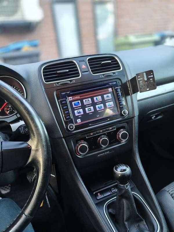 Zwart Gebruikt 2010 VW Golf VI Hatchback | € 3.200 (Eerlijke prijs) - Afbeelding 1/4