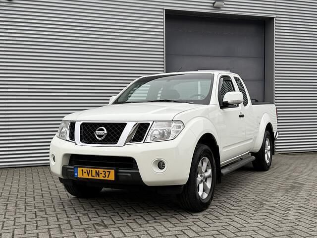 Occasion Nissan Navara XE 190 PK (139 kW) 2011 Wit Pickup