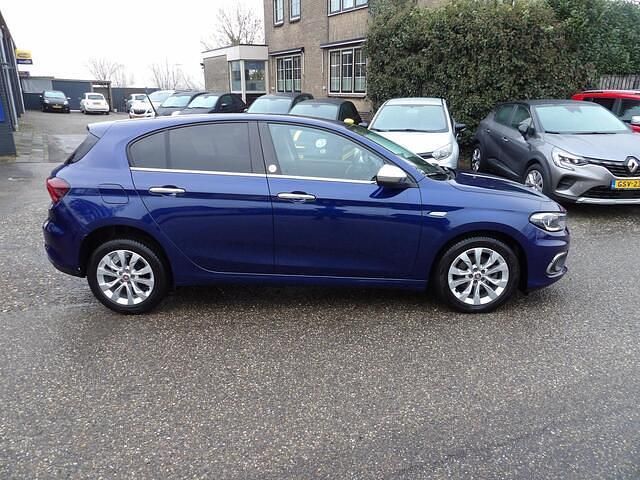 Occasion Fiat Tipo Mirror 95 PK (69 kW) 2019 Blauw Hatchback