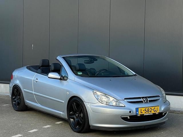 Occasion Peugeot 307 CC 177 PK (130 kW) 2005 Grijs Cabriolet