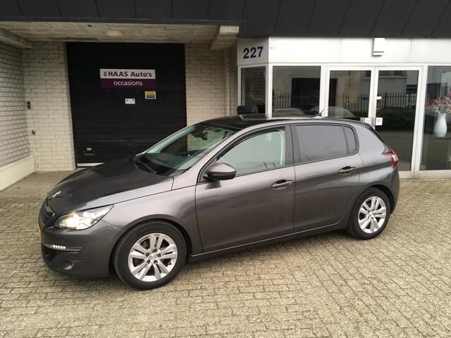 Grijs Gebruikt 2016 Peugeot 308 Hatchback | € 5.999 (Duur) - Afbeelding 1/4