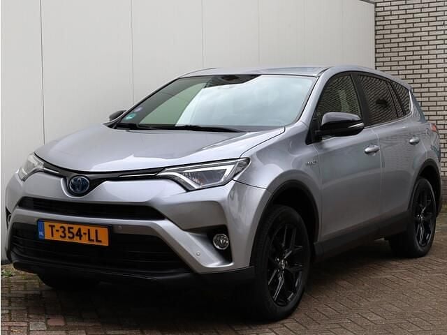 Grijs Gebruikt 2018 Toyota RAV4 SUV | € 26.750 (Eerlijke prijs) - Afbeelding 1/4