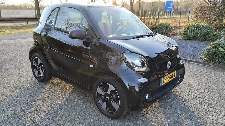Gebruikt 2019 Smart ForTwo Electric Drive | € 6.600 - Afbeelding 1/4