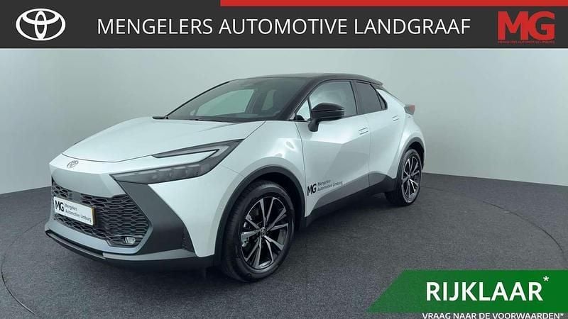Wit Occasion 2025 Toyota C-HR Edition SUV | € 35.795 (Super prijs) - Afbeelding 1/4